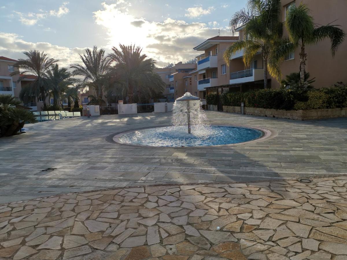 Iris Village, Near Kings Avenue Mall - By Imh Travel & Tours Paphos Exteriér fotografie