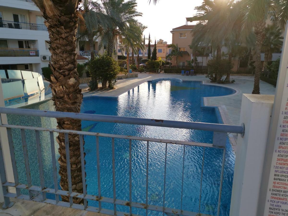 Iris Village, Near Kings Avenue Mall - By Imh Travel & Tours Paphos Exteriér fotografie