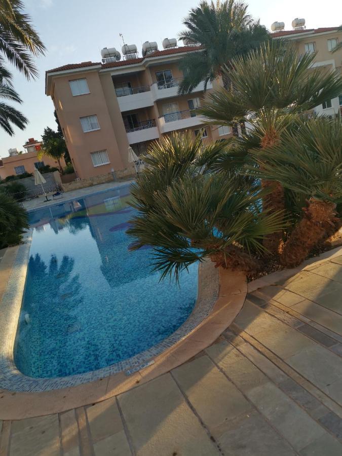 Iris Village, Near Kings Avenue Mall - By Imh Travel & Tours Paphos Exteriér fotografie