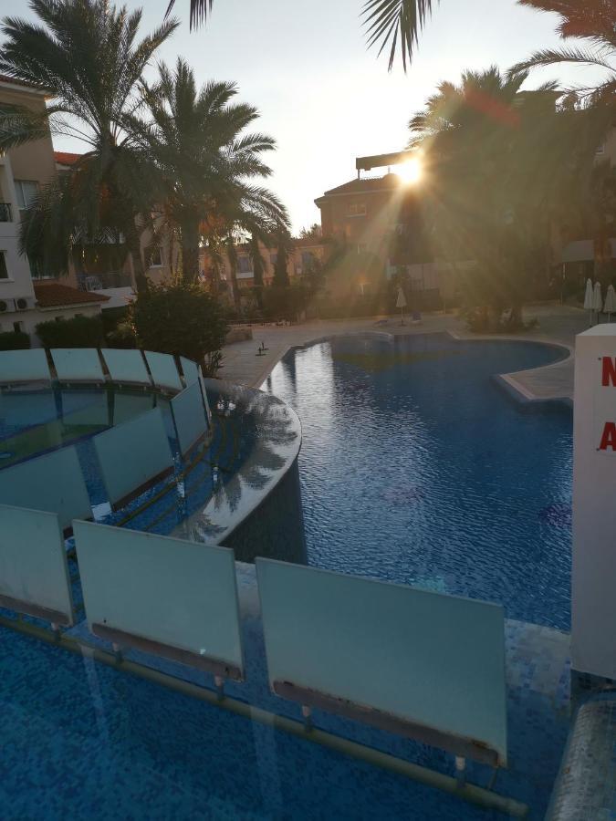 Iris Village, Near Kings Avenue Mall - By Imh Travel & Tours Paphos Exteriér fotografie